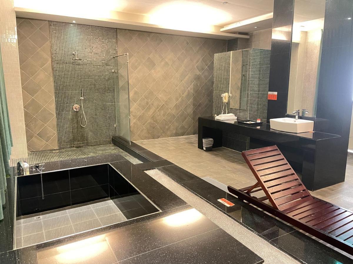 Harport Motel Kaohsiung Dış mekan fotoğraf